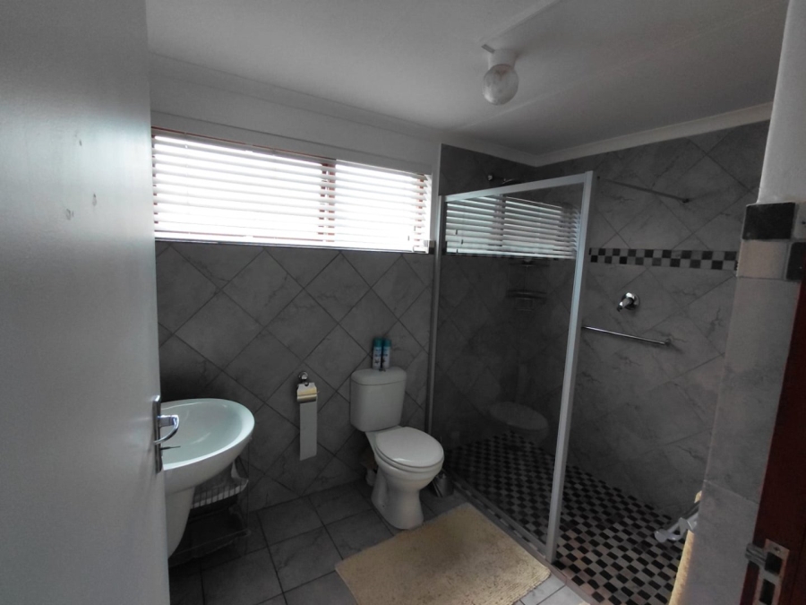 4 Bedroom Property for Sale in Onrus Western Cape